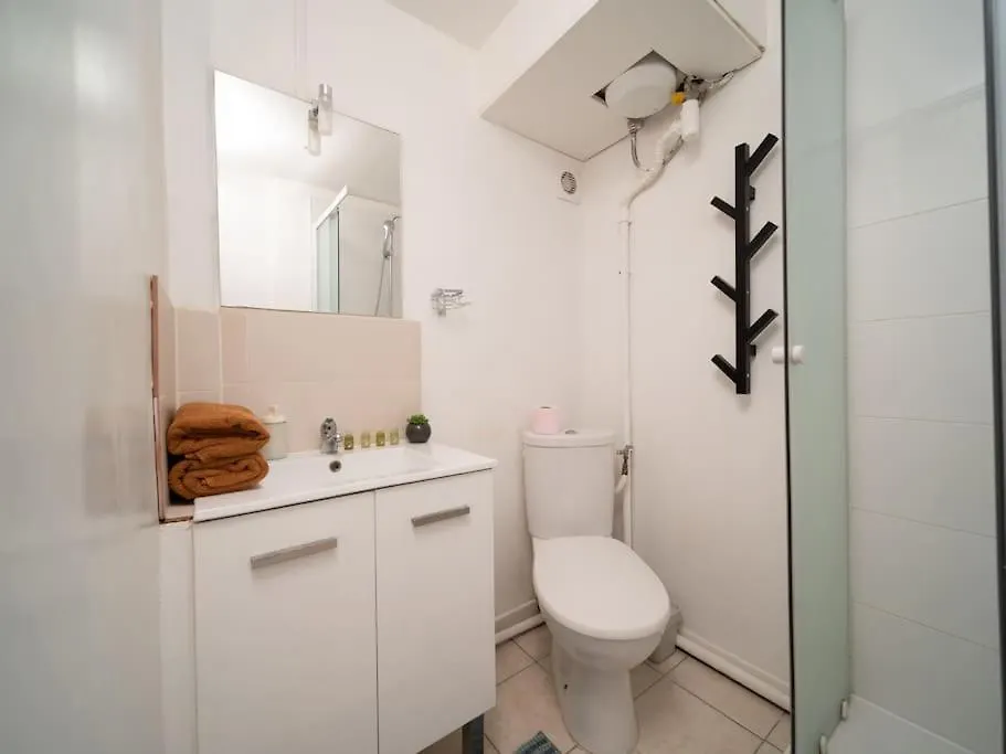 Appartement Tout Equipe 4 Couchages Belle De Mai Marseille Apartment