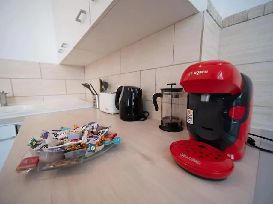 Appartement Tout Equipe 4 Couchages Belle De Mai Marseille France