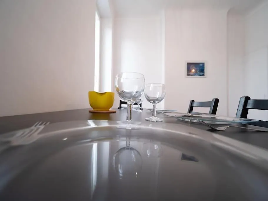 Appartement Tout Equipe 4 Couchages Belle De Mai Marseille